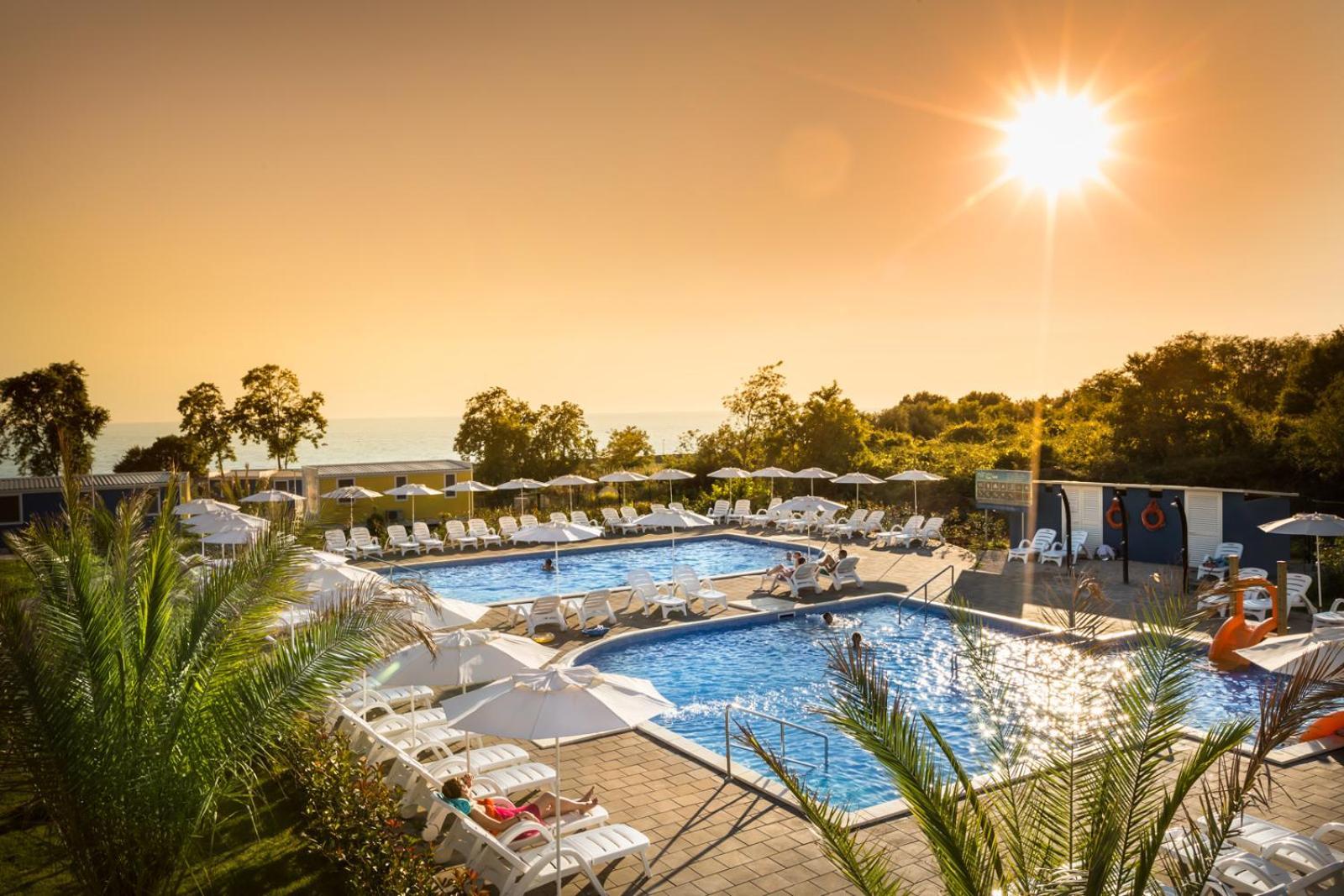 Aminess Planet Camping Holiday Homes Maravea Mareda Kültér fotó